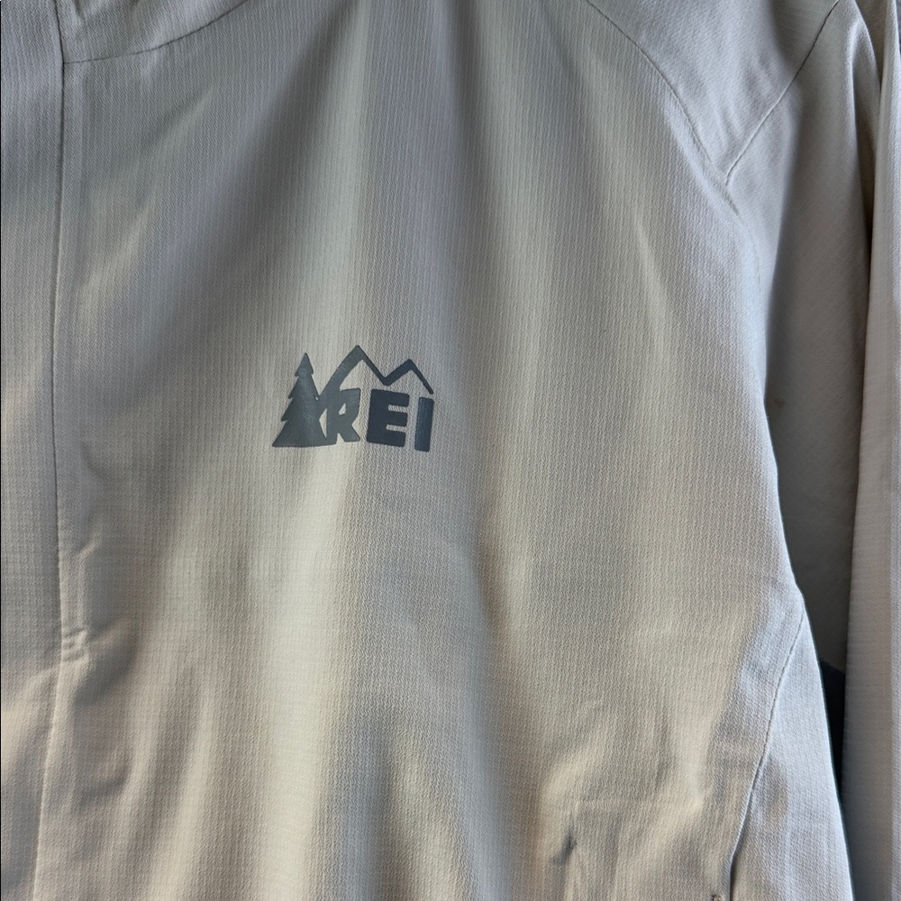 REI beige / Gray‎ Hooded Raincoat - Picture 2 of 15